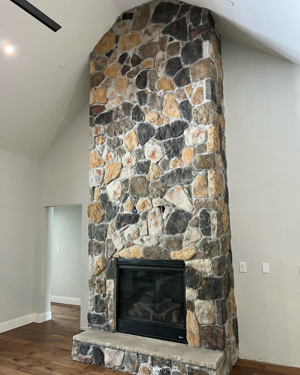 accent wall for fireplace