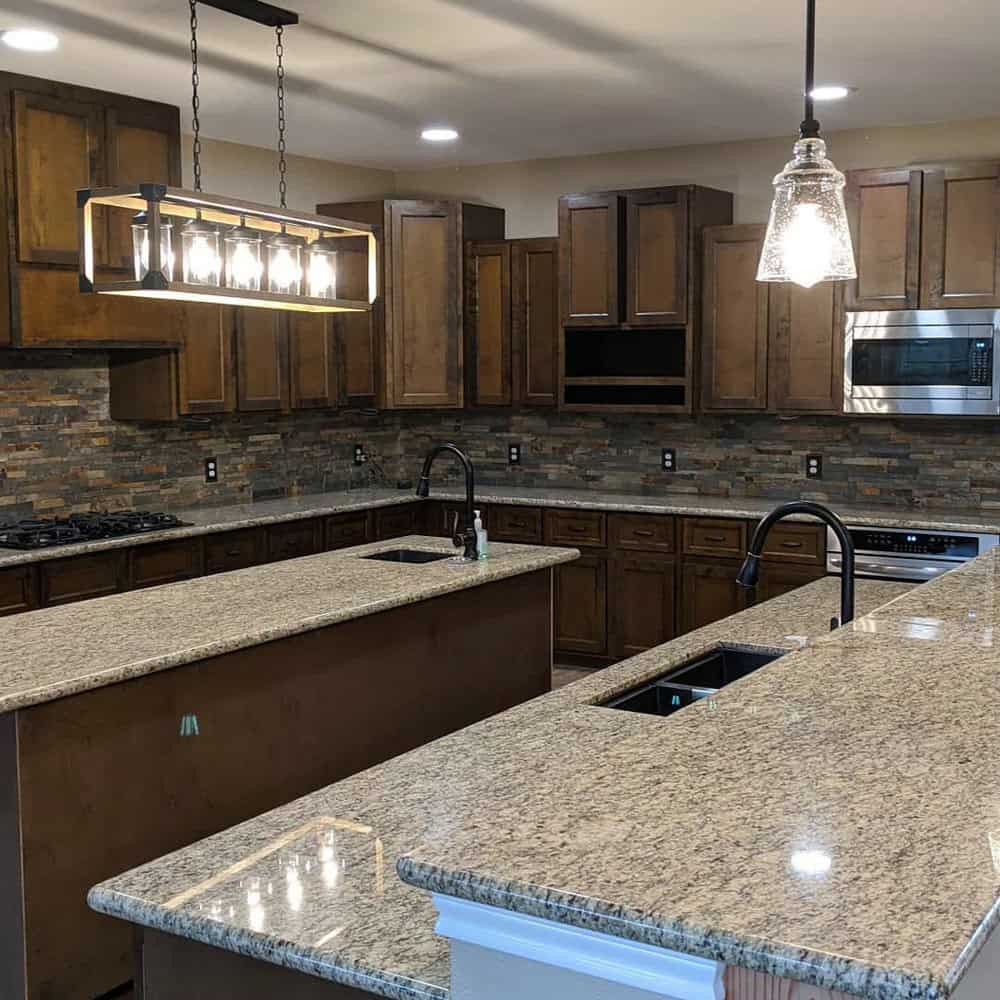 cecilia granite backsplash ideas