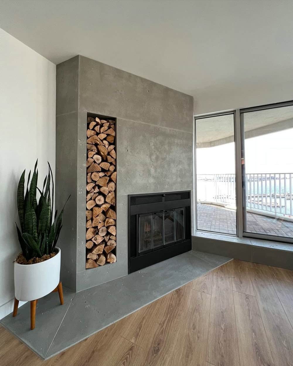 accent wall fireplace