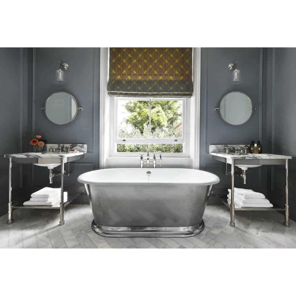 freestanding tub between vanities