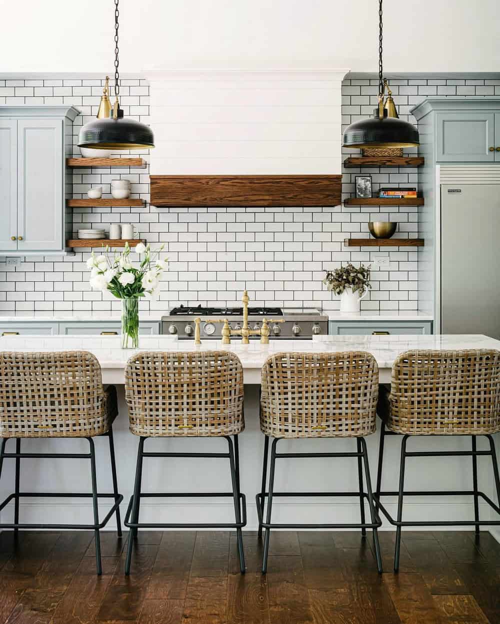 grey grout white subway tile