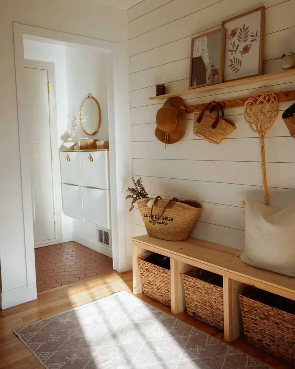 farmhouse decor entryway