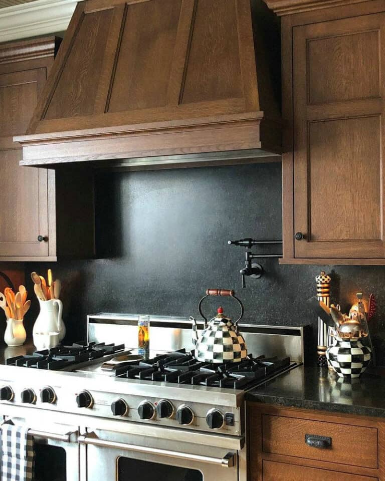 kitchen backsplash cherry cabinets feature