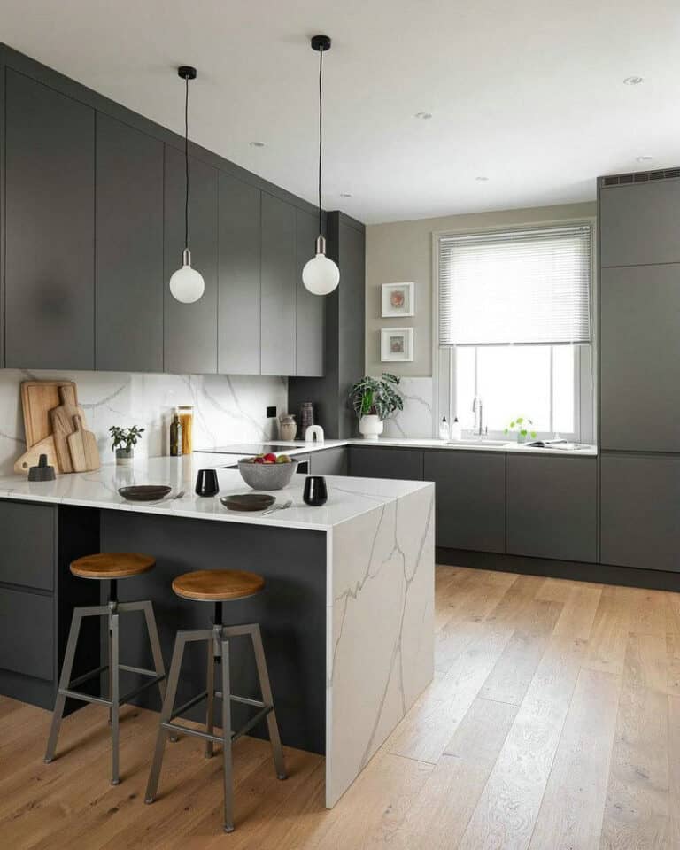 backsplash with grey cabinets and white countertops feature