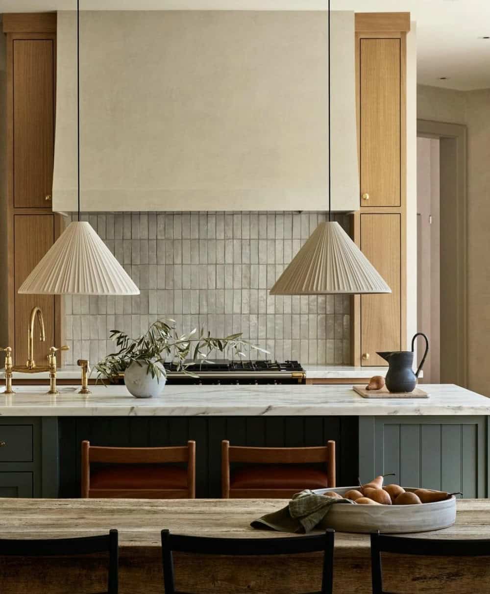 backsplashes for gray cabinets