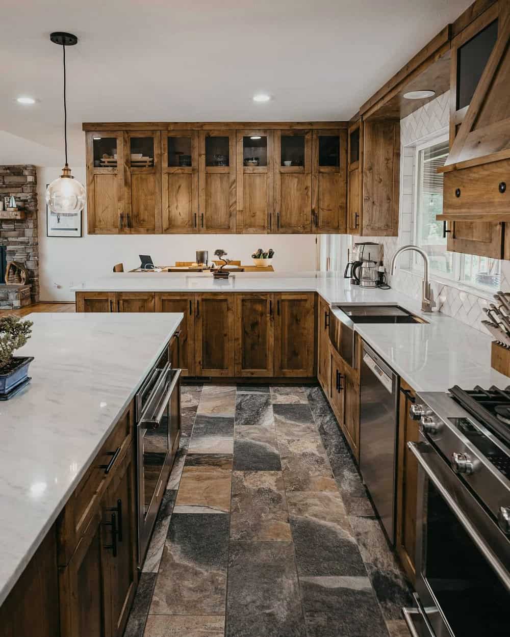 backsplash ideas for brown cabinets