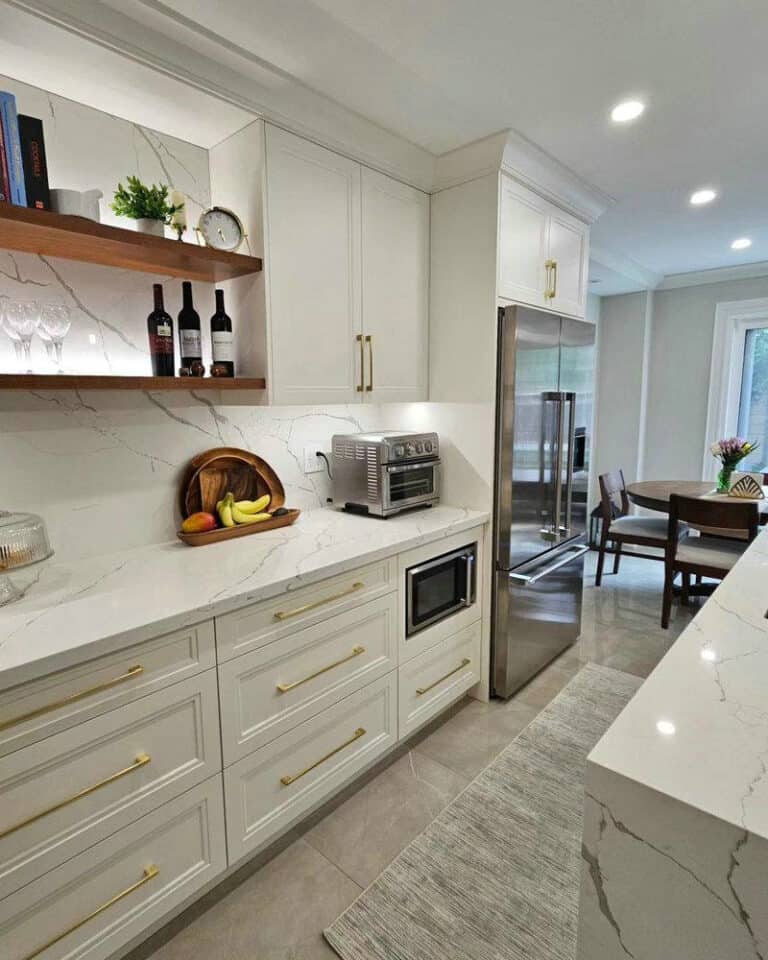 white quartz counter and backsplash feature