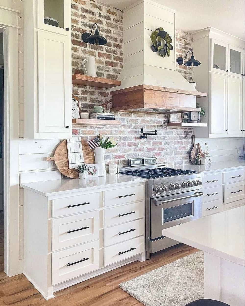 country style backsplash