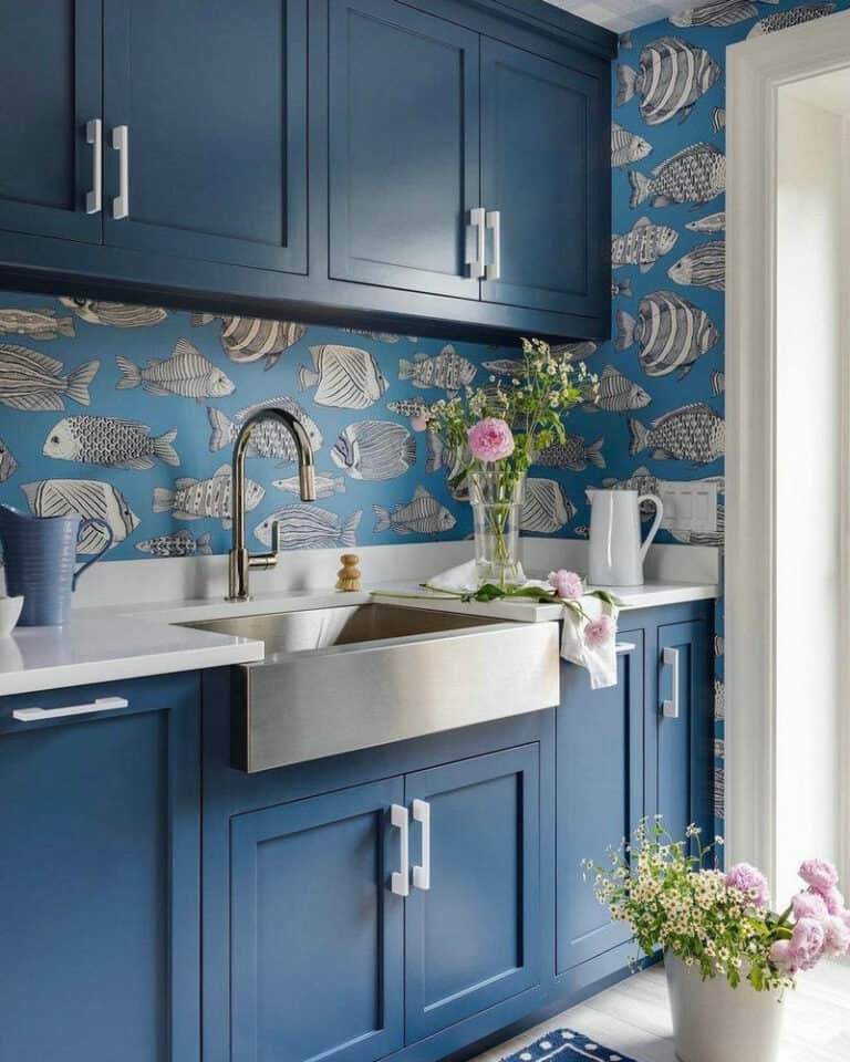 backsplash with navy cabinets feature