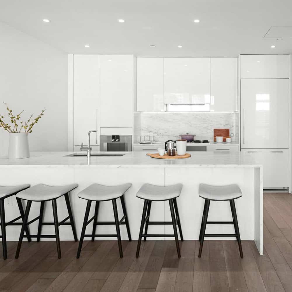 white cabinet backsplash