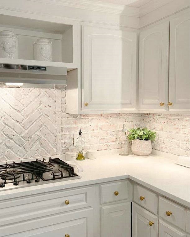 backsplash ideas for white quartz countertops feature