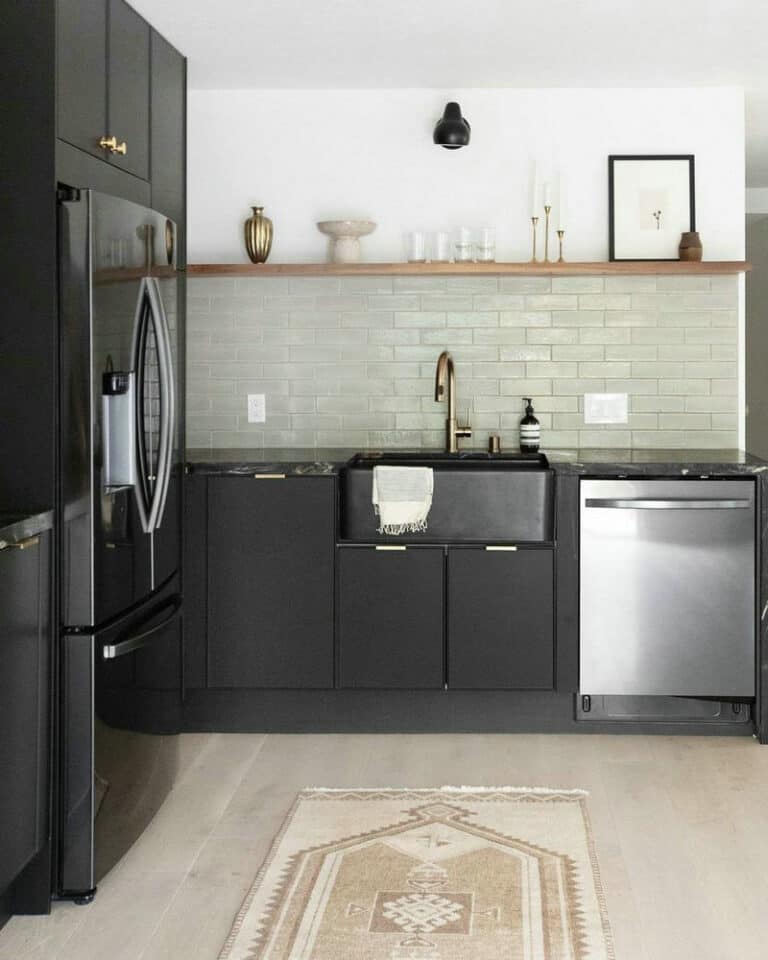 neutral backsplash for kitchen feature