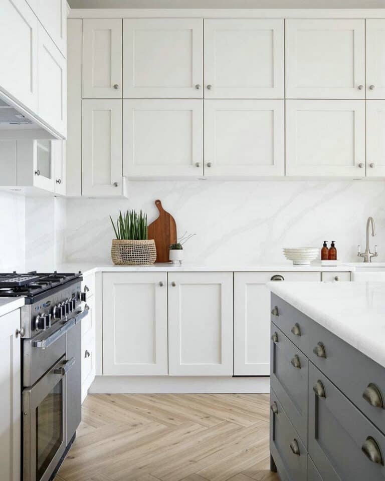 same quartz countertop and backsplash feature