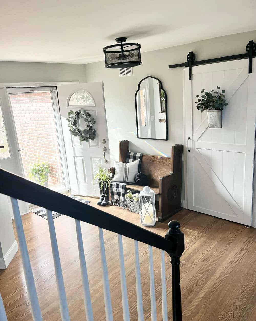 foyer farmhouse entryway