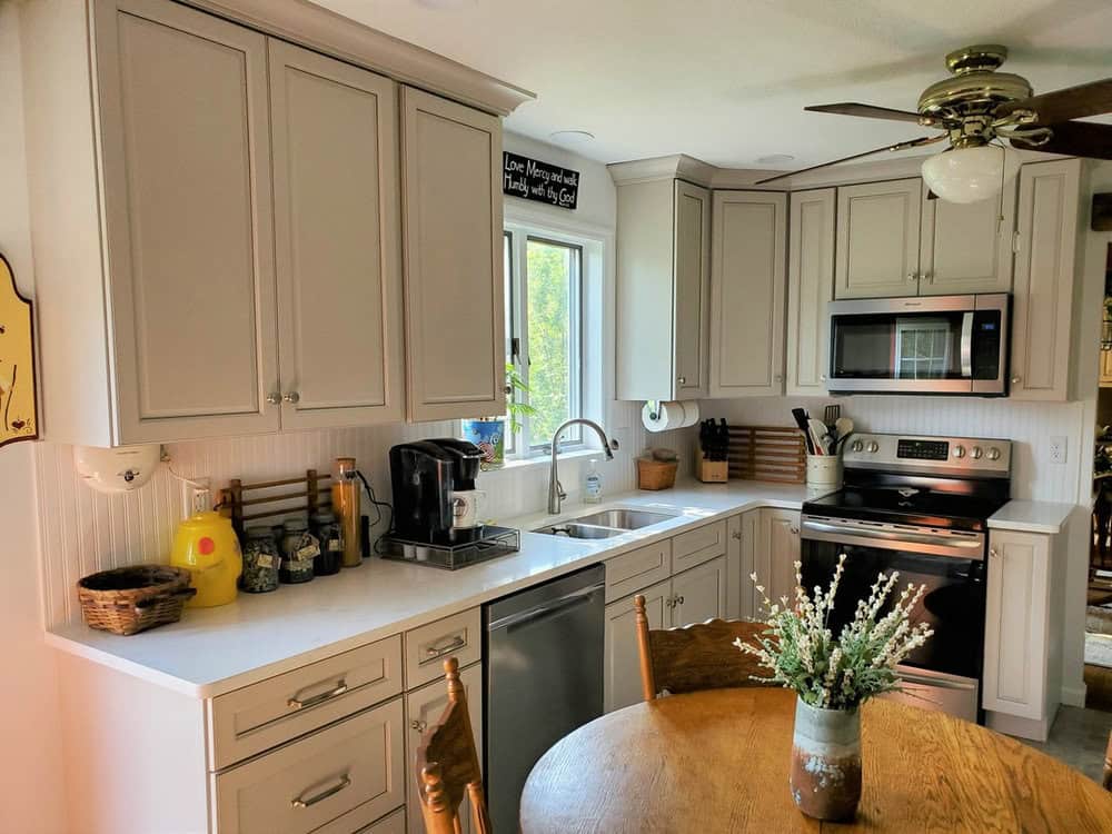 white corian backsplash