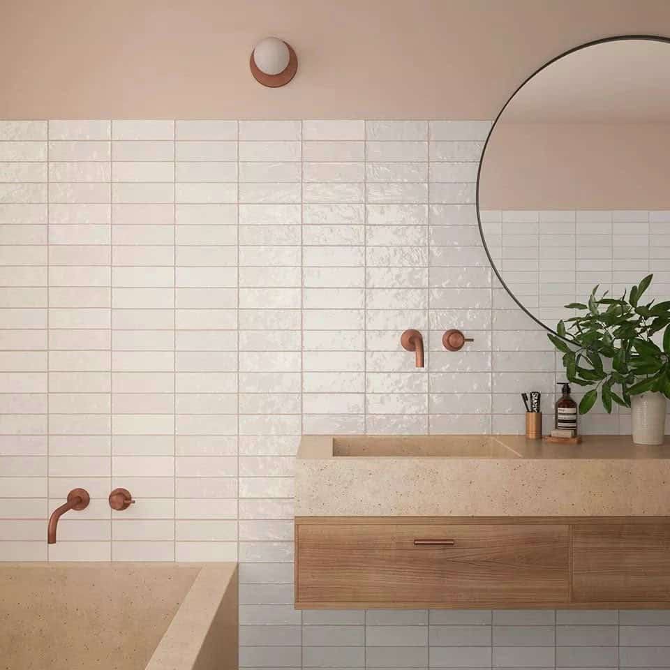 horizontal stacked subway tile shower