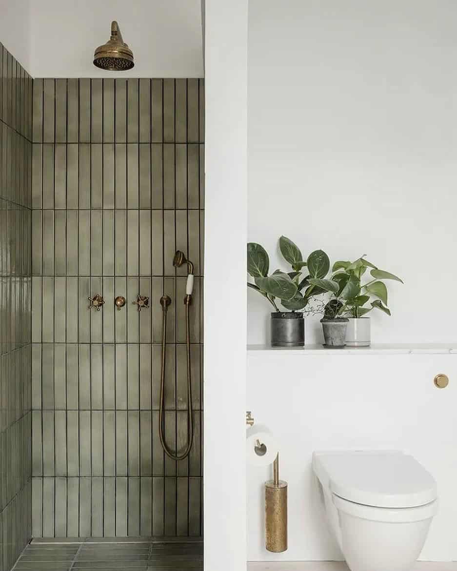 vertical stack subway tile