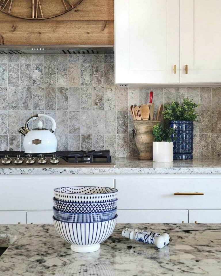 white ice granite backsplash ideas feature