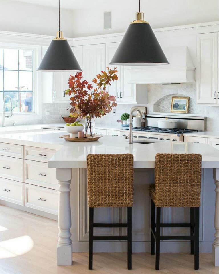 backsplash for white quartz countertops feature