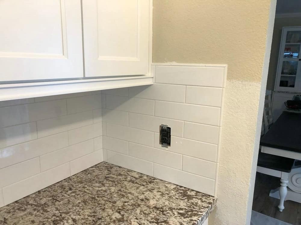 backsplash tile edging