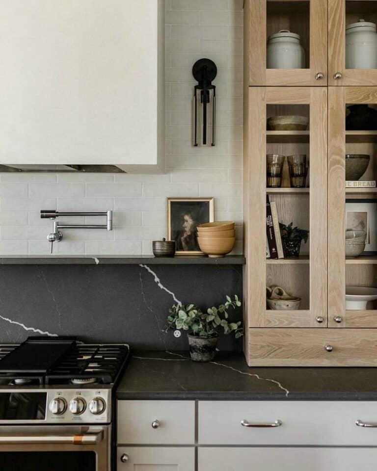 kitchen backsplash ideas with dark countertops feature