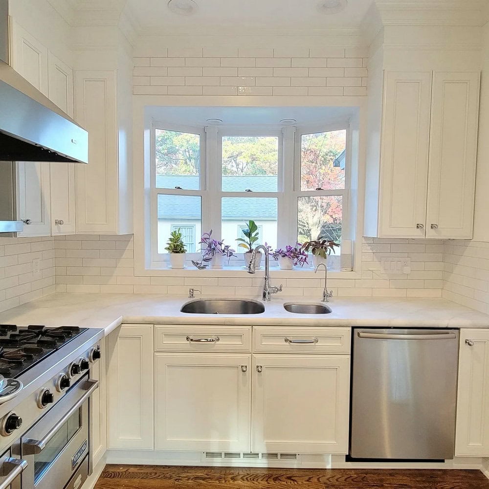 white subway tile grout