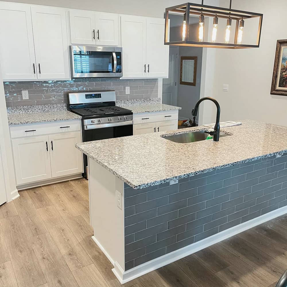 granite countertop and backsplash ideas