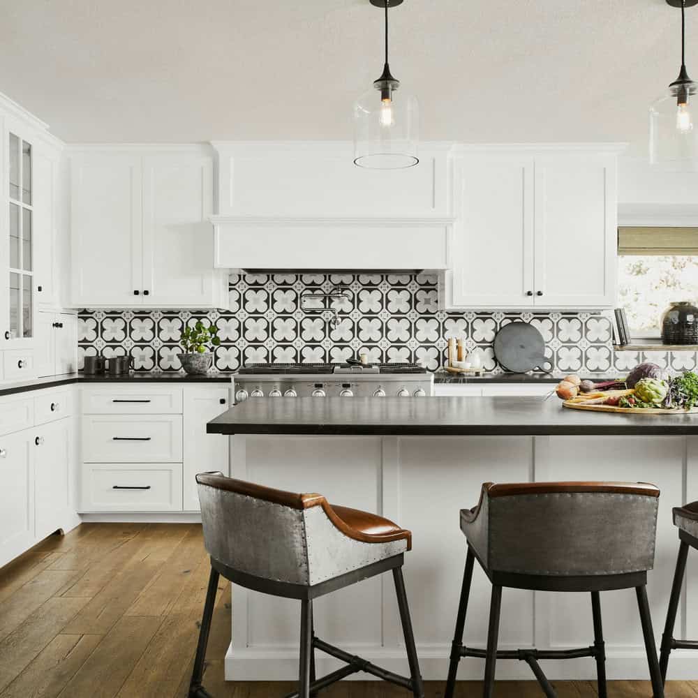 back splashes for white cabinets