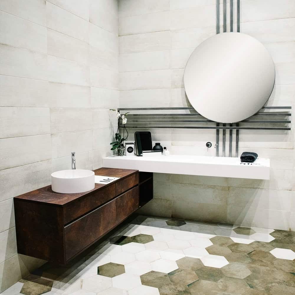 Biaggio Tile & Stone