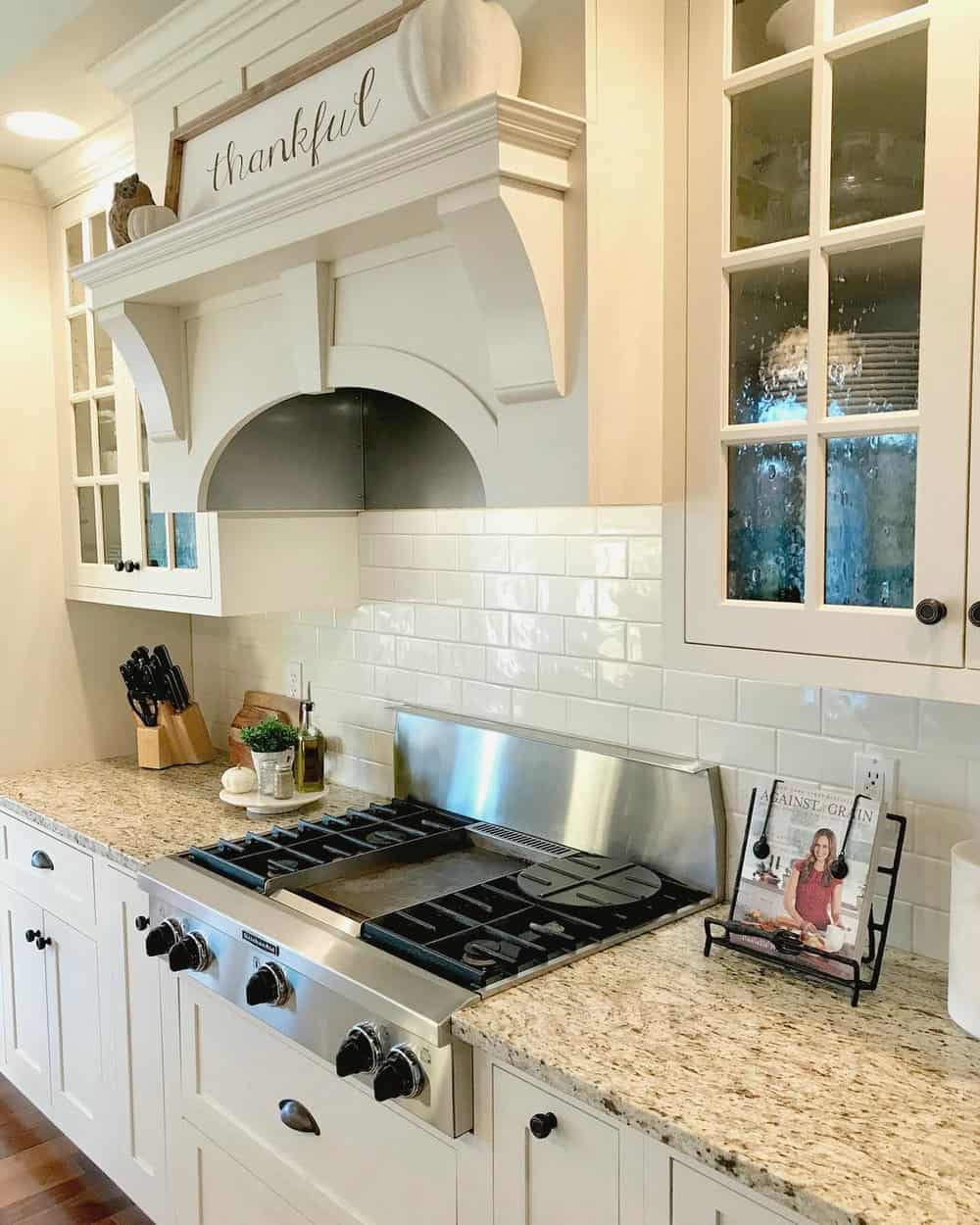 backsplash for giallo ornamental granite