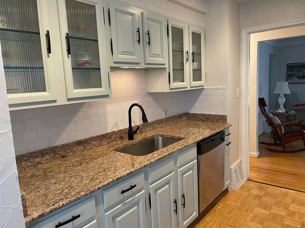 kitchen backsplash ideas with granite countertops