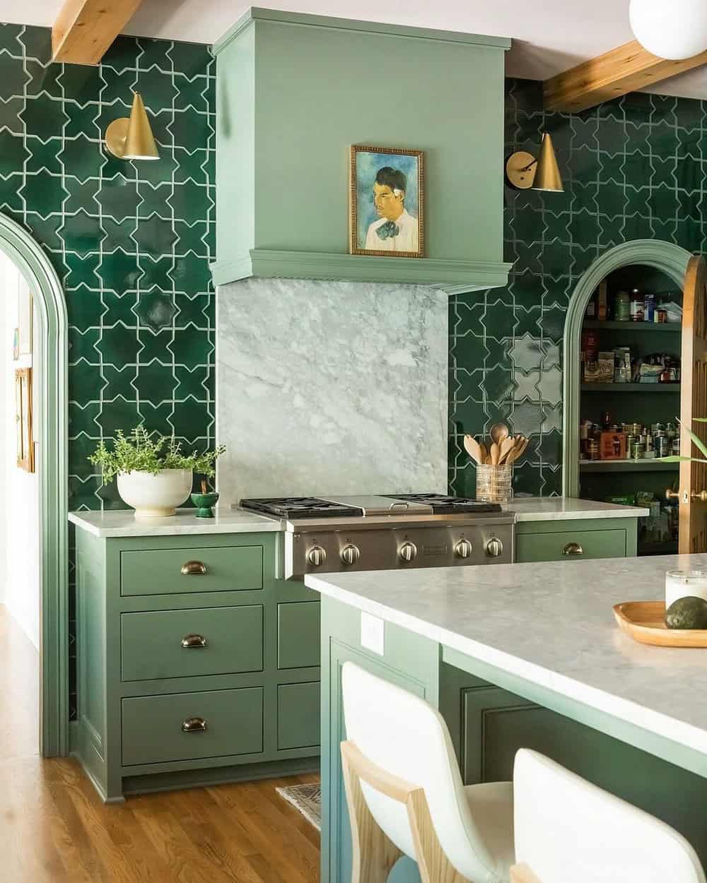 matching countertop and backsplash