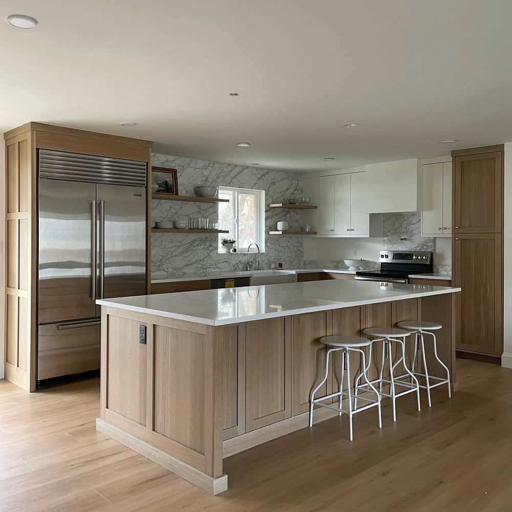 light gray backsplash kitchen