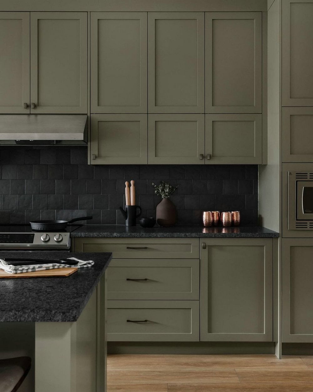 Granite Counters with Backsplash