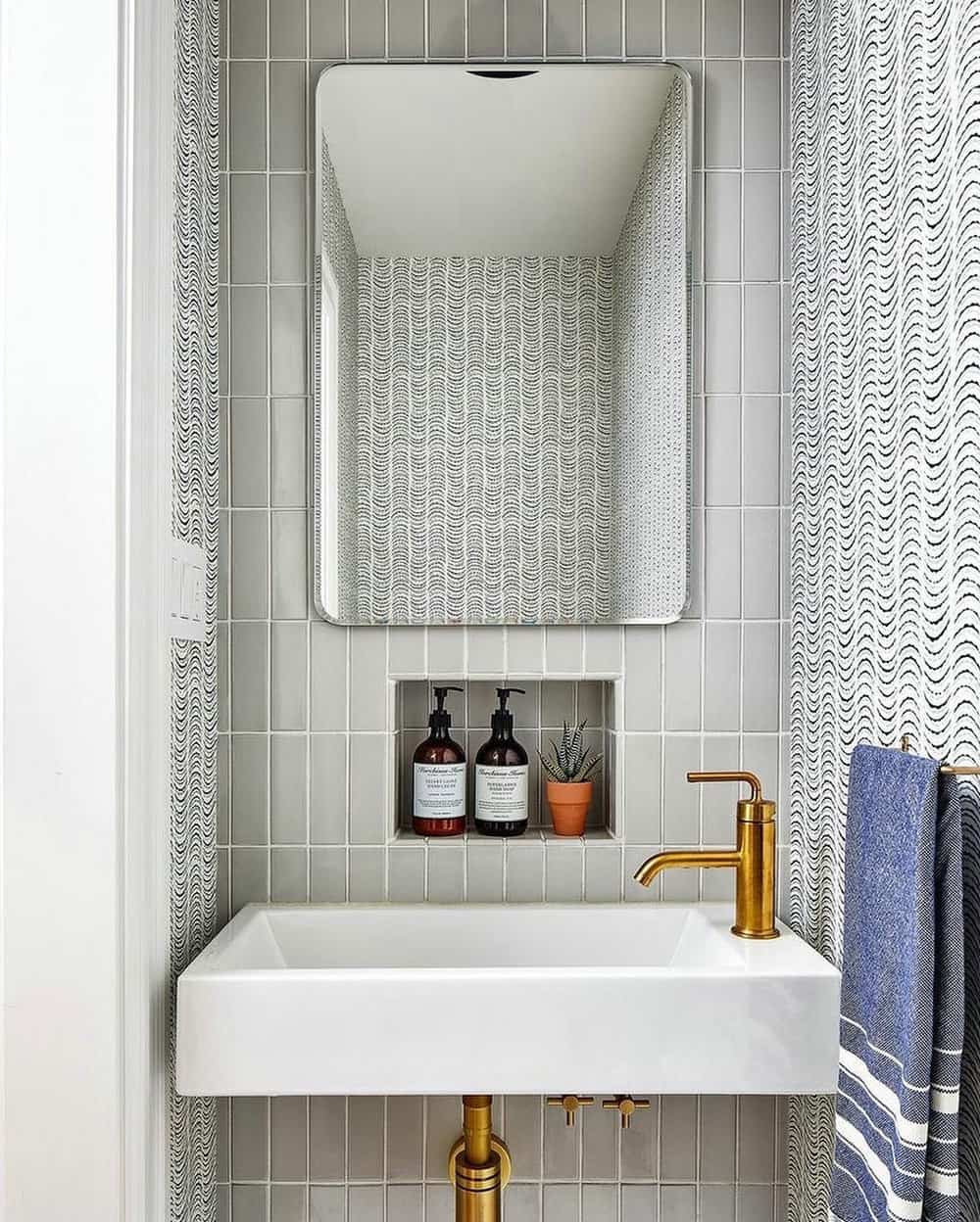 vertical subway tile
