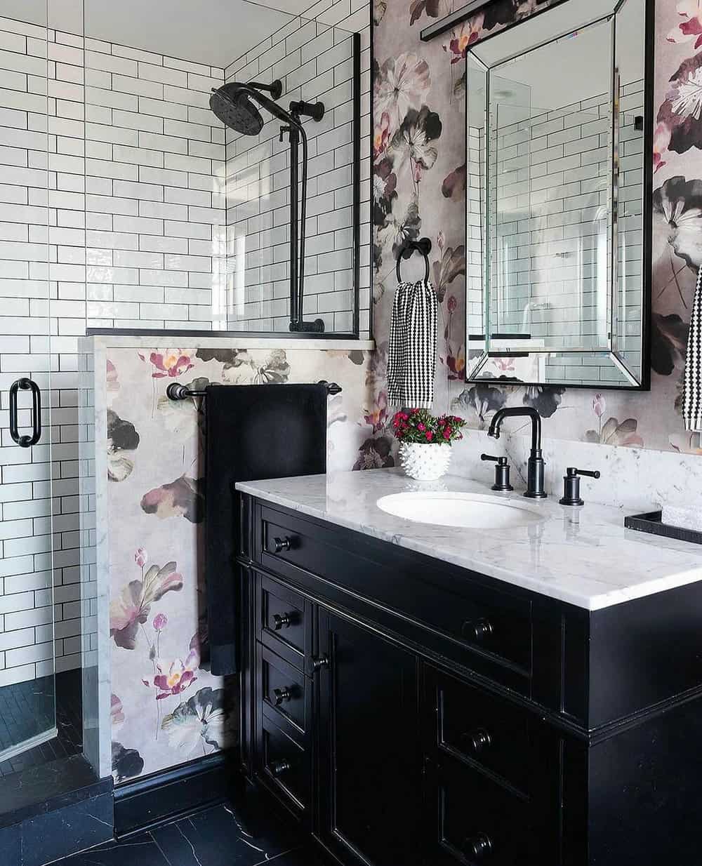 subway tile bathroom black grout