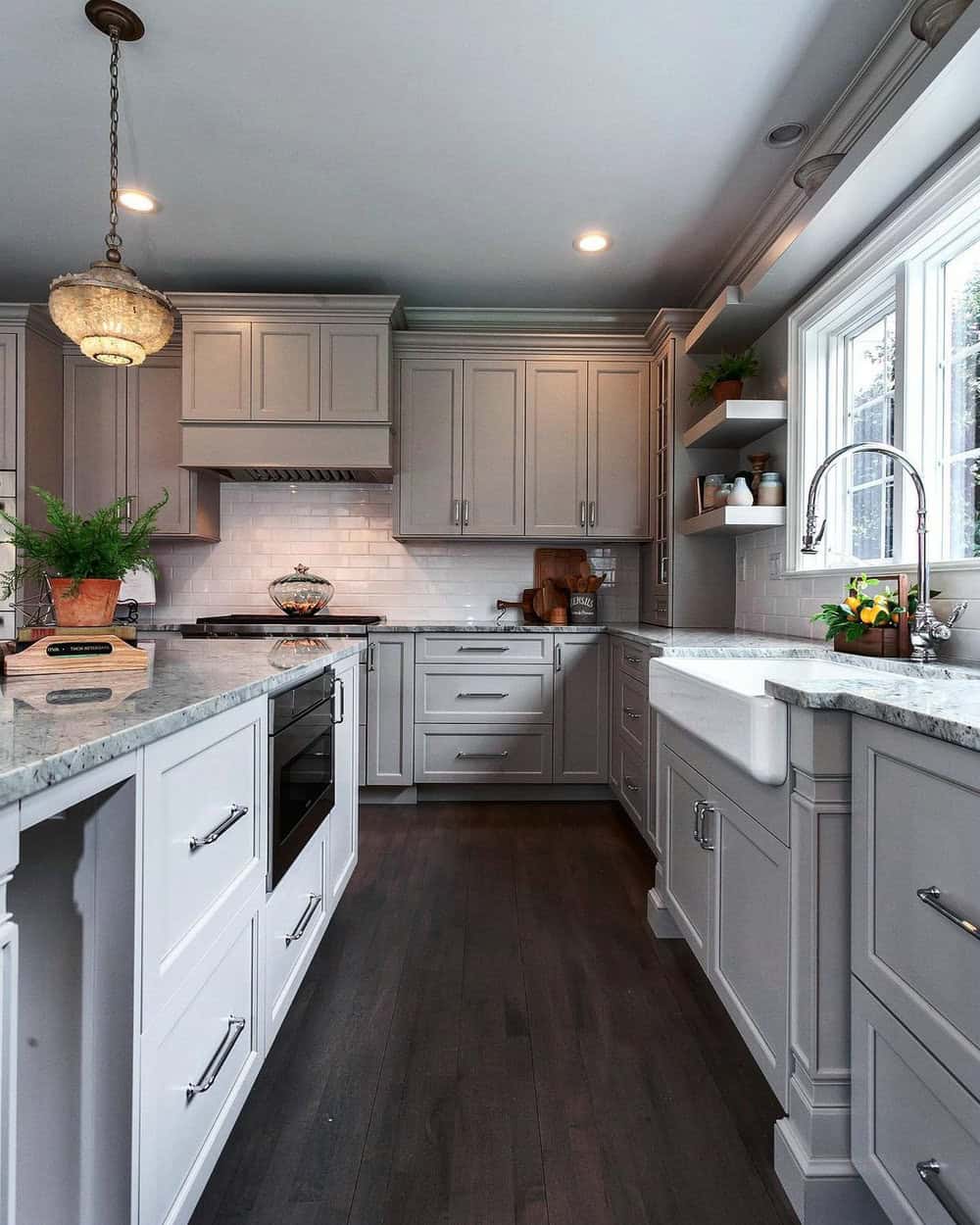 backsplash for dark grey cabinets