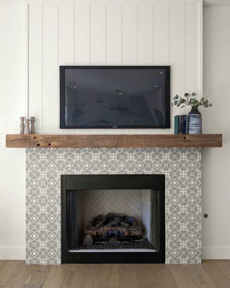 wall with electric fireplace and tv feature