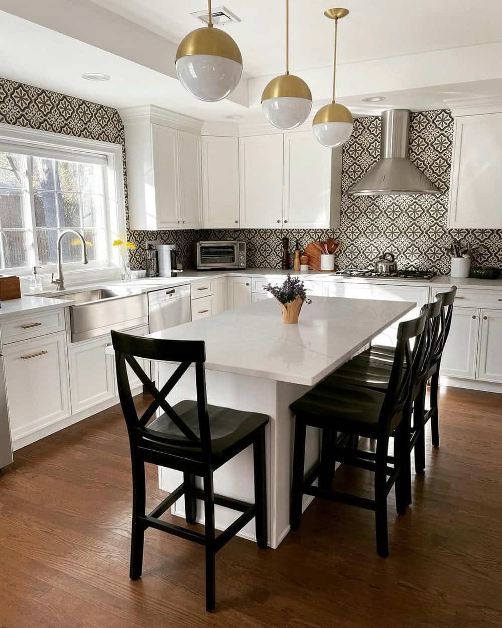 backsplash with window