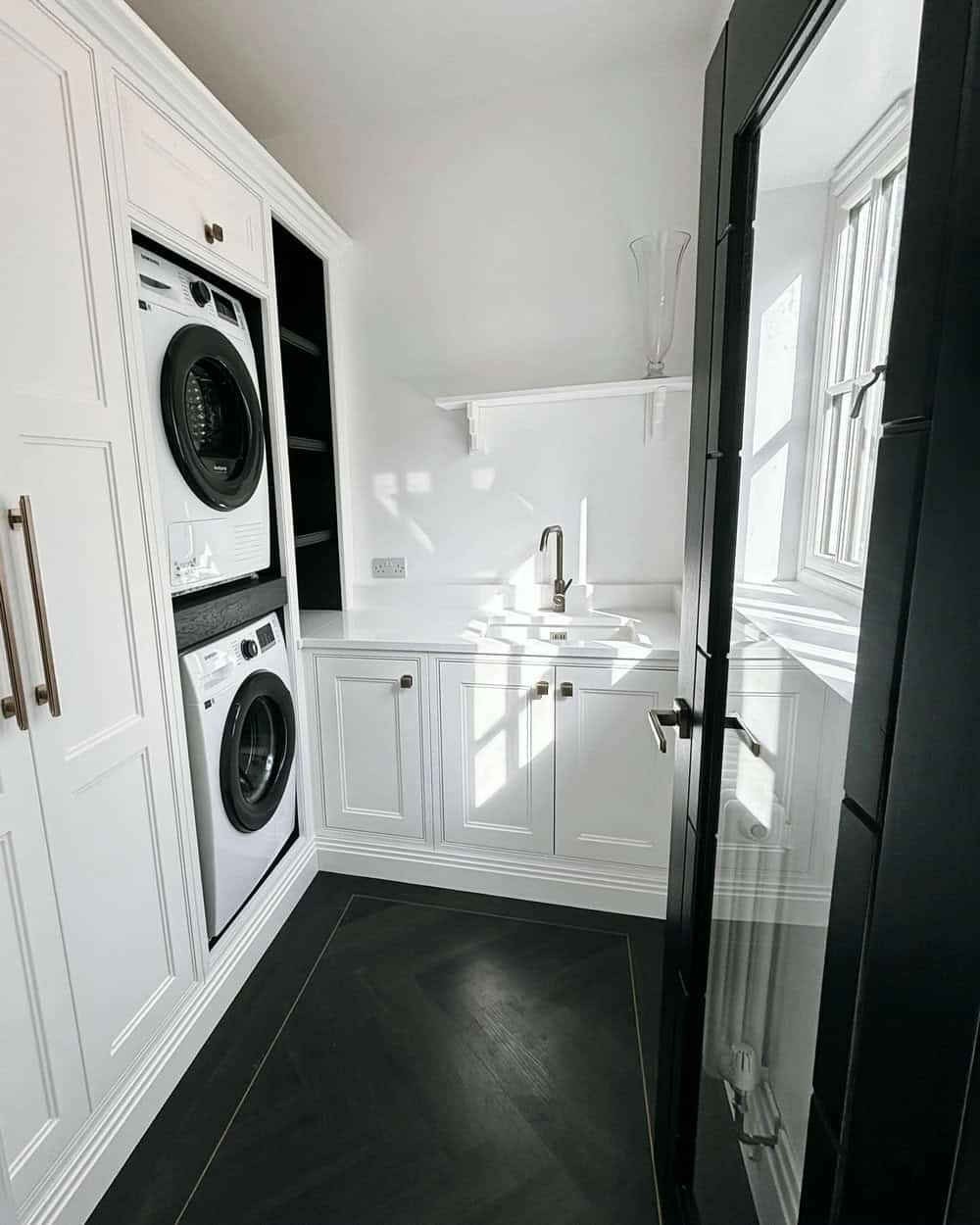 black laundry room