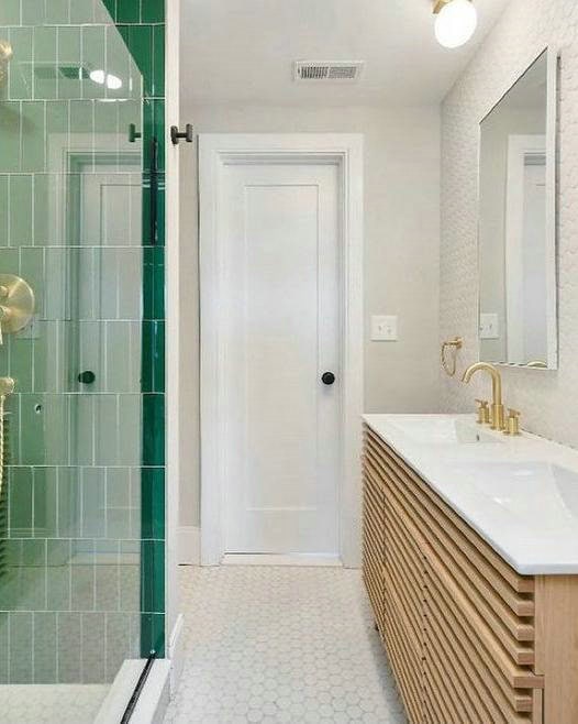 white tile with green accent feature