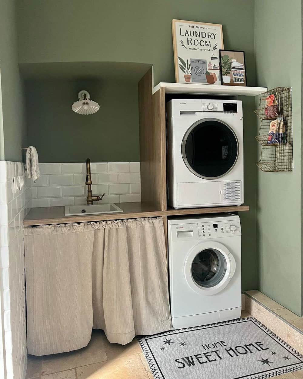 small laundromat layout