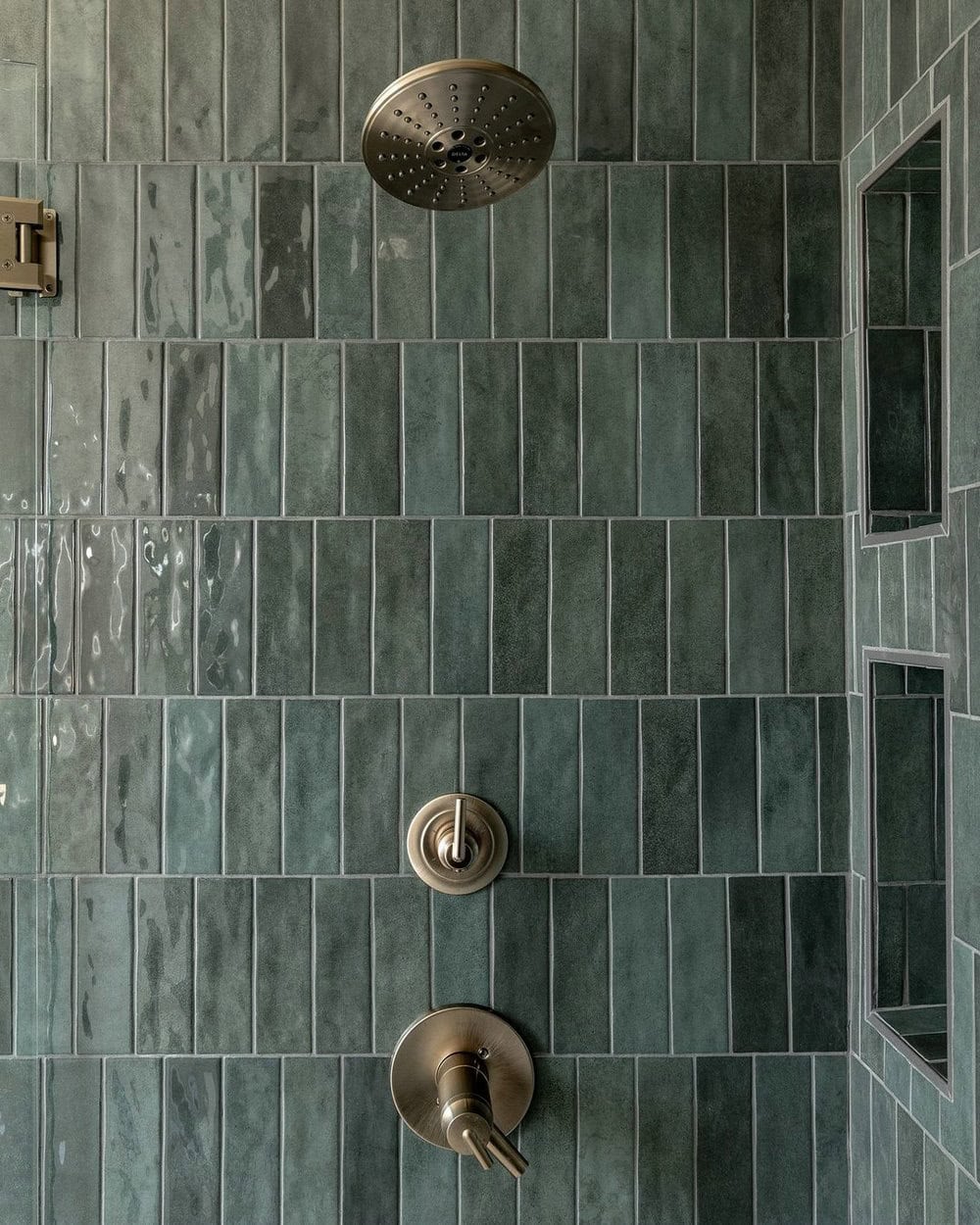 vertical offset subway tile