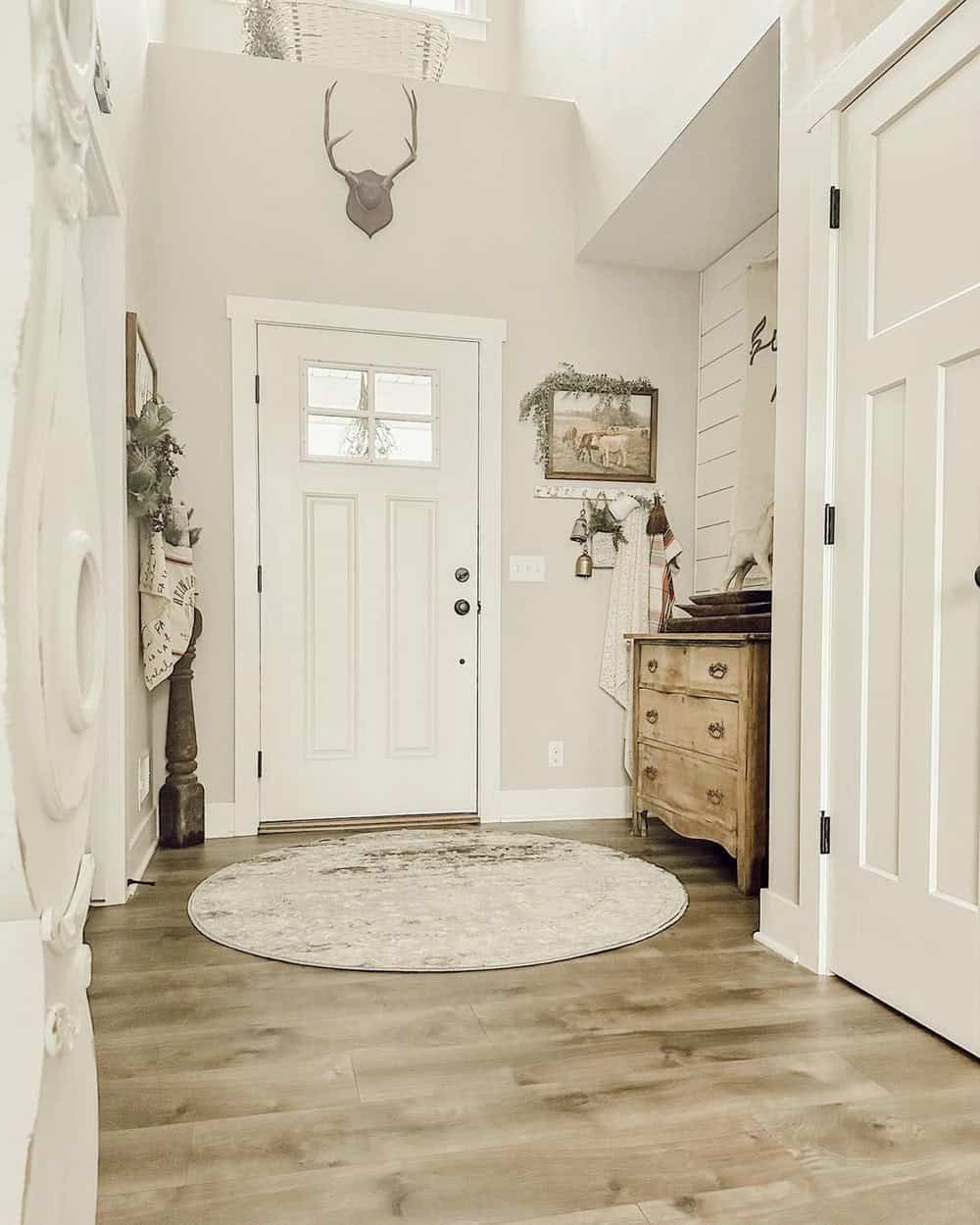 farmhouse style entryway