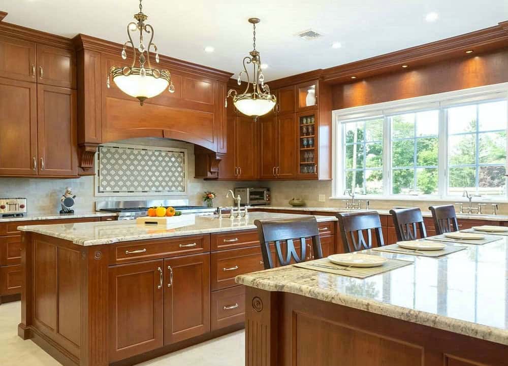 backsplash ideas with cherry cabinets