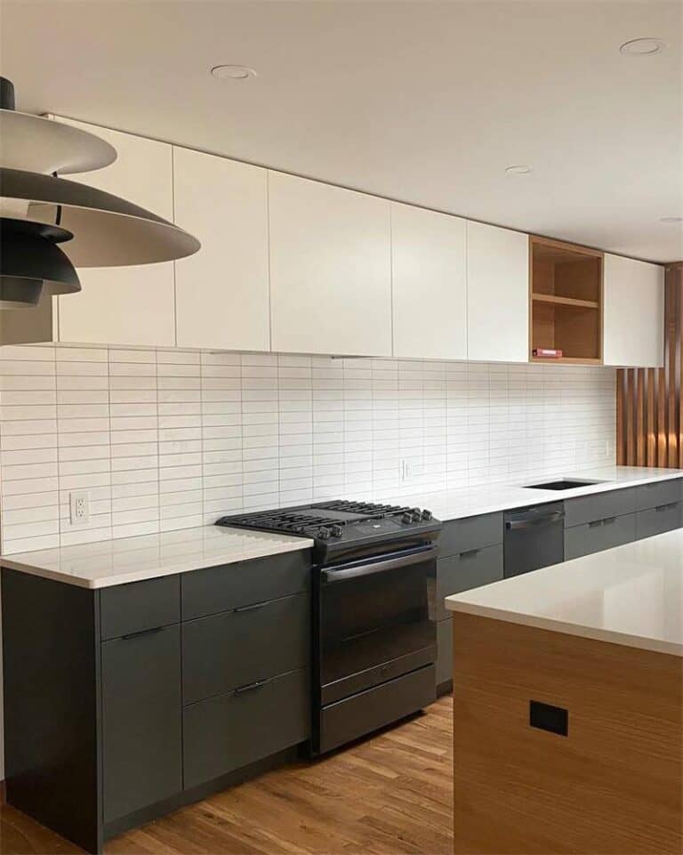 vertical tiles kitchen splashback feature