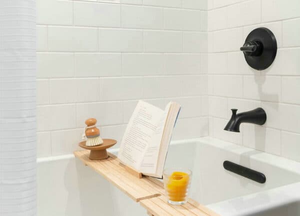 white subway tile with white grout