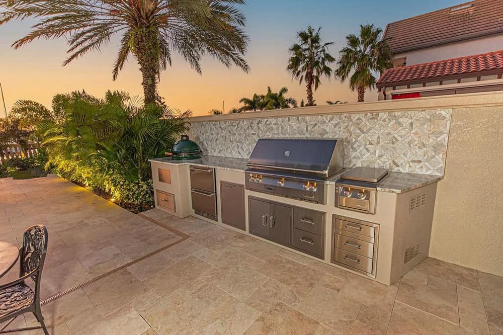 outdoor kitchen tile