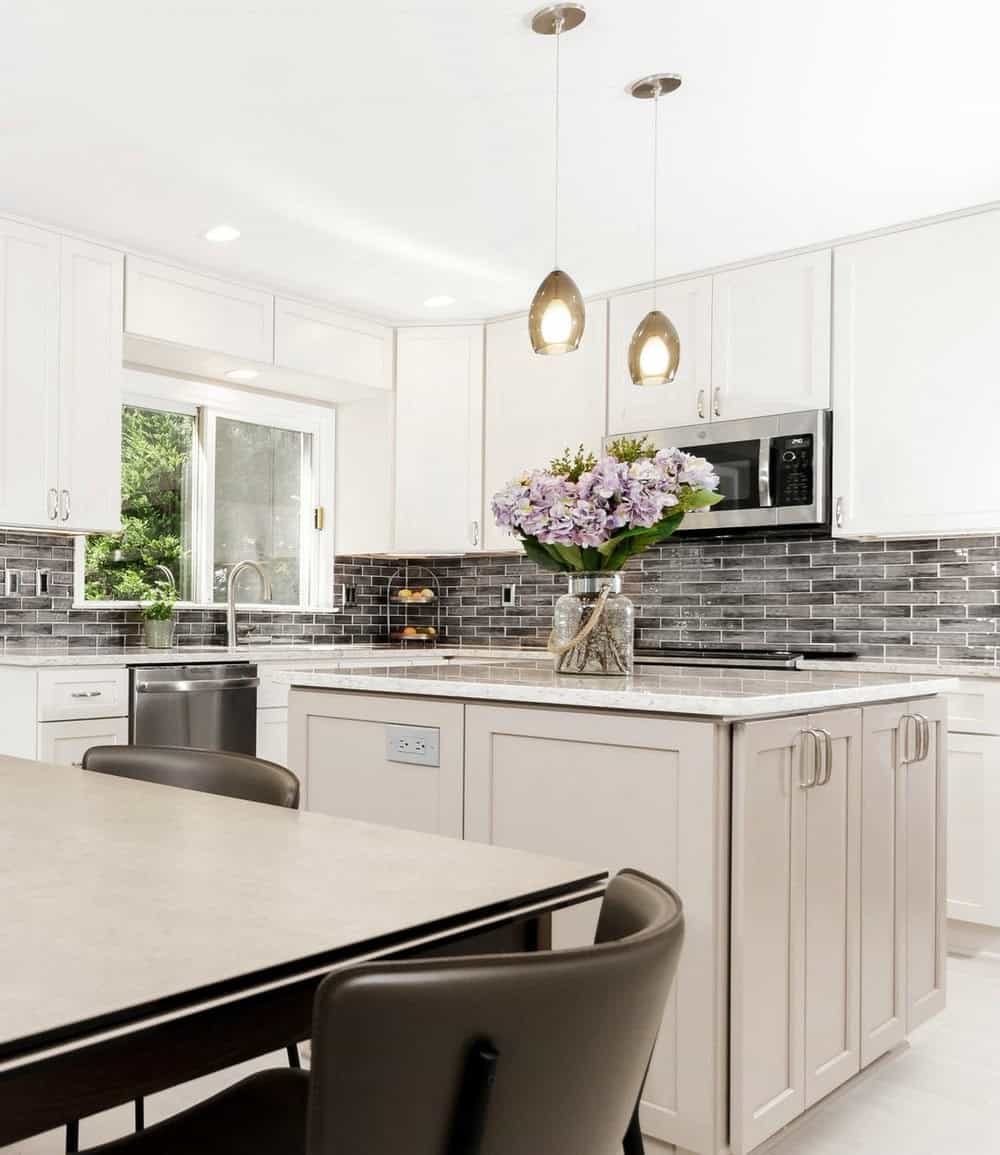 kitchen tile backsplash ideas with white cabinets