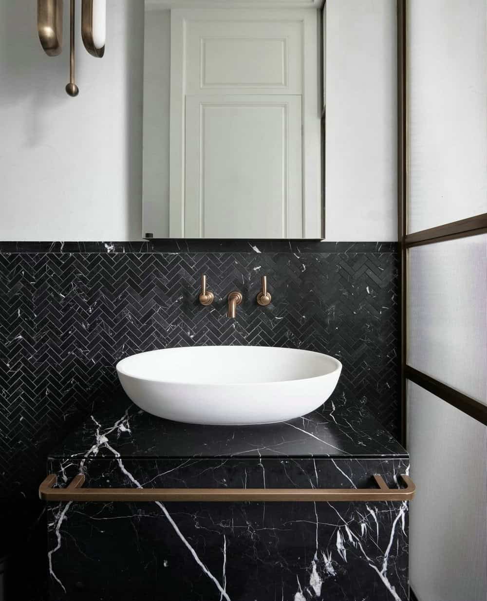 37 black and white marble shower